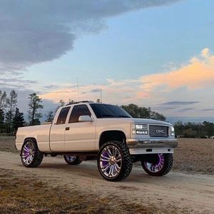 Meet your Posher, Esteban